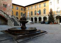 Rathausplatz in Prato